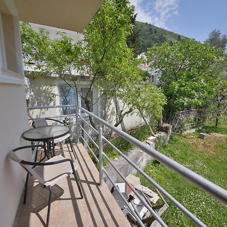 Disney Apartments Budva Exterior foto