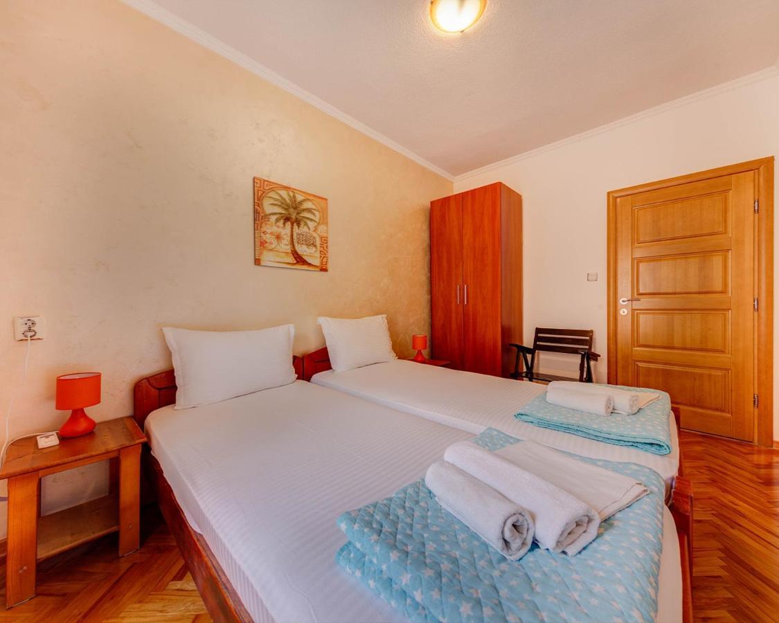 Disney Apartments Budva Exterior foto