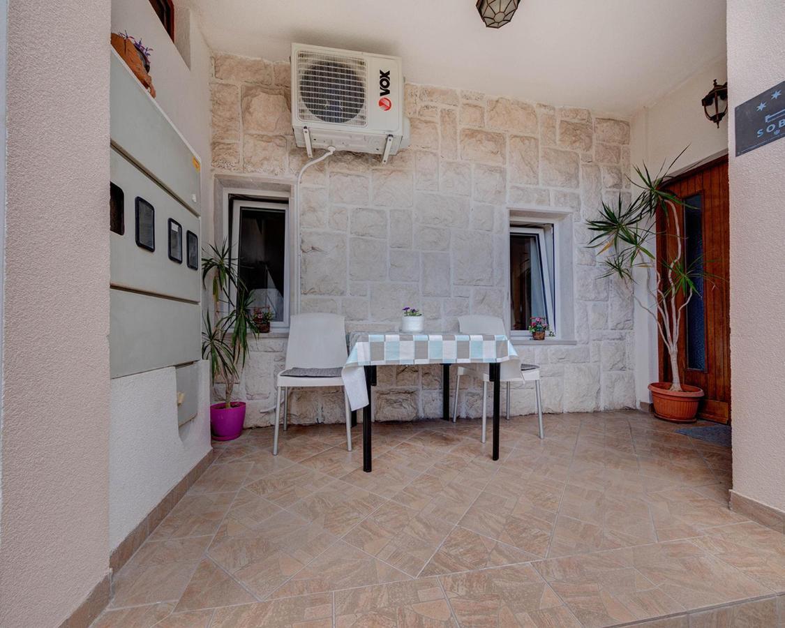 Disney Apartments Budva Exterior foto